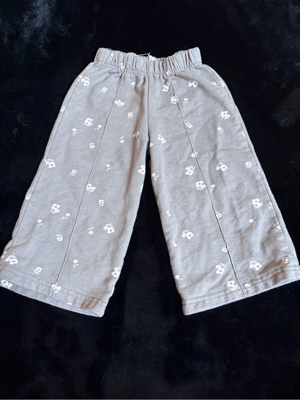 Jessica Simpson Gray Floral Sweatpants for Kids